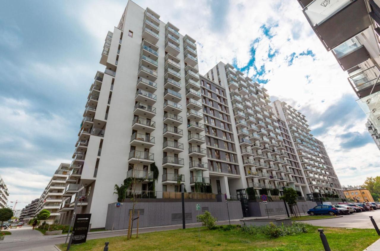 Apartamenty Kasprzaka P&O Serviced Apartments Varsovia Exterior foto